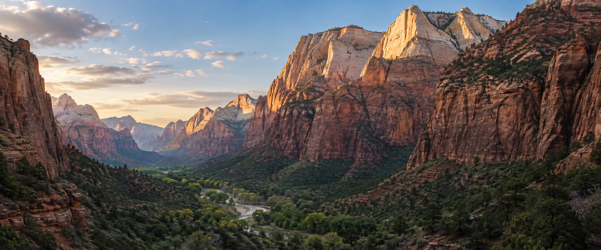 Sandstone cliffs above Zion Canyon